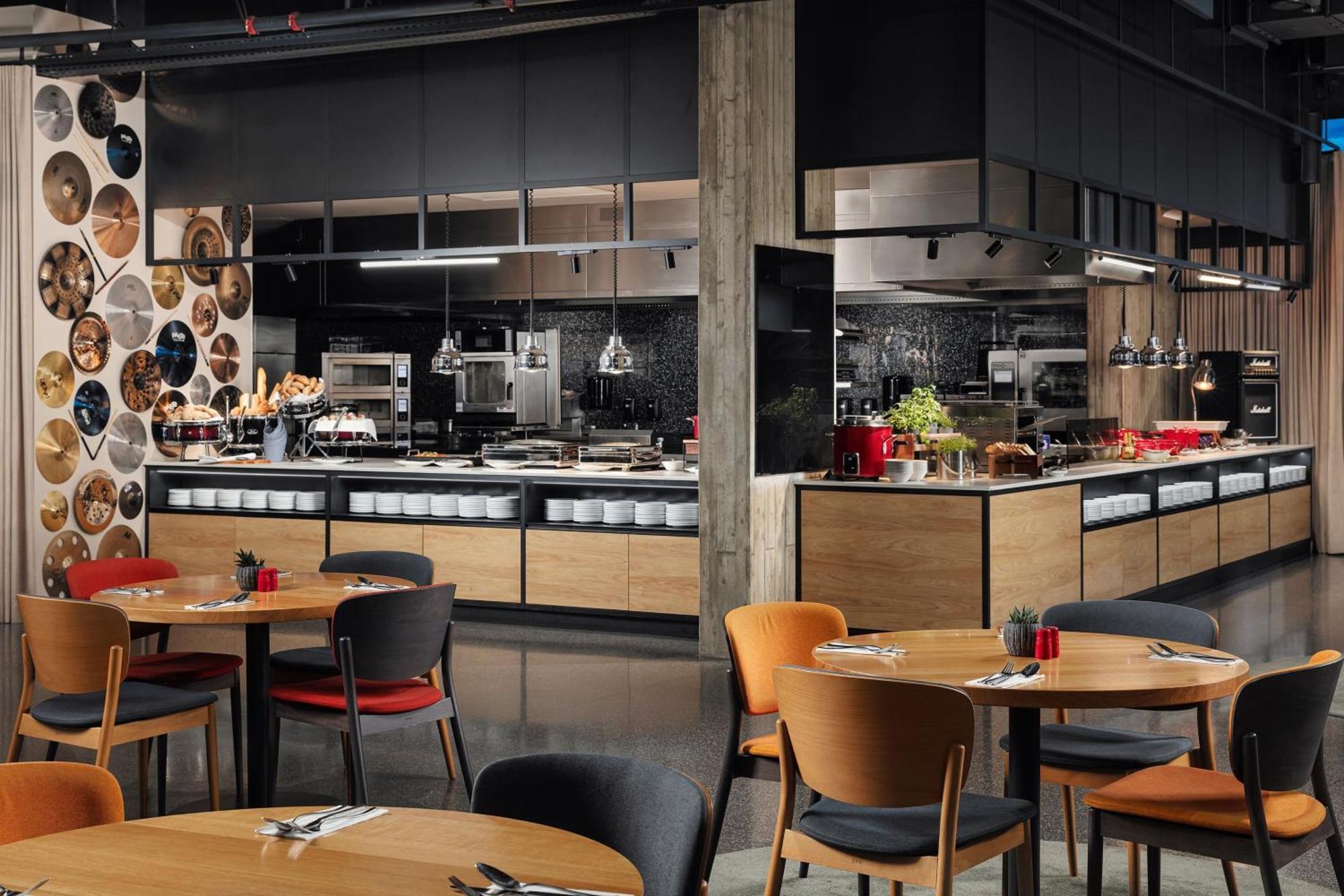 Stages Hotel Prague, A Tribute Portfolio Hotel 외부 사진