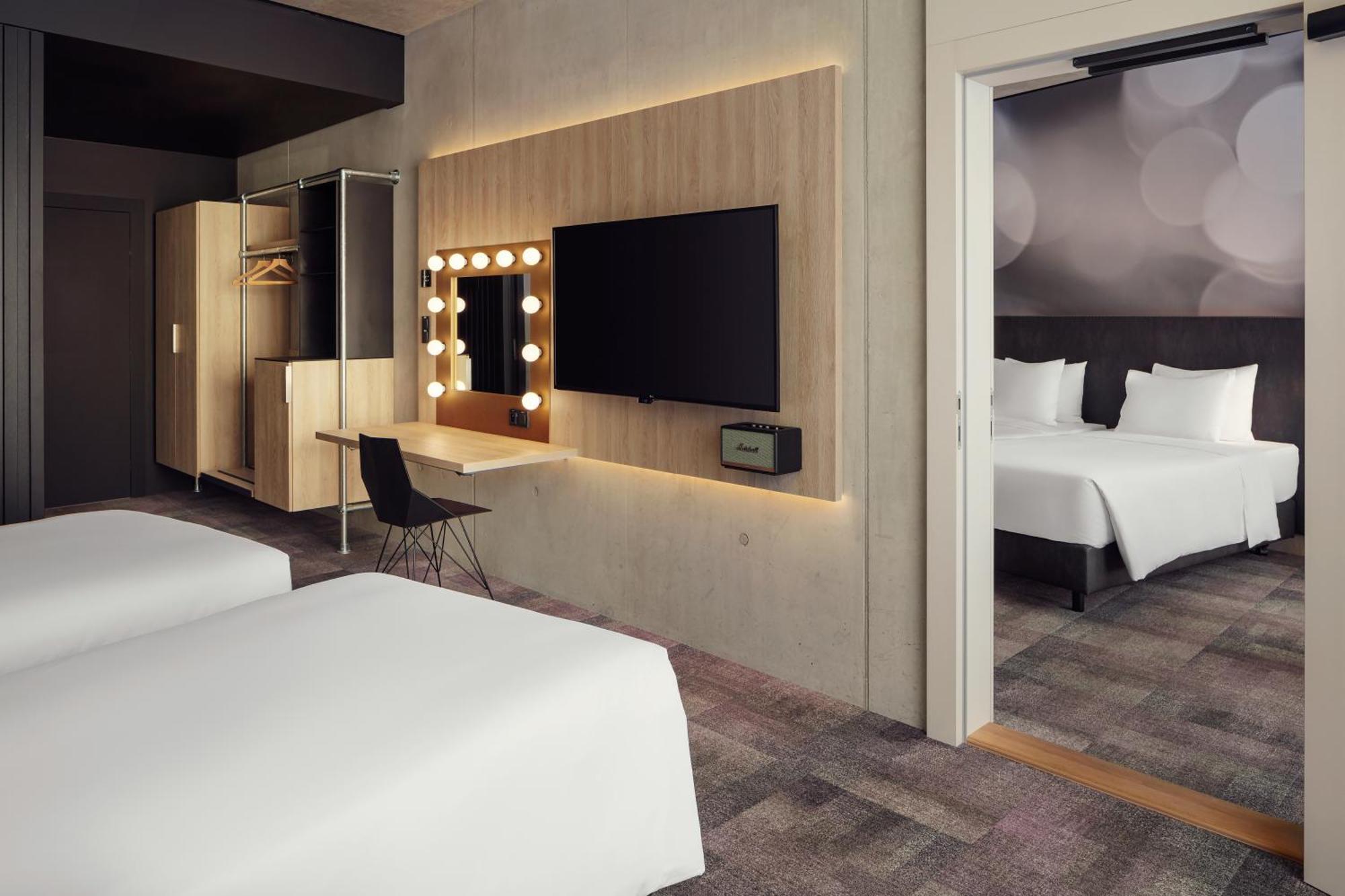 Stages Hotel Prague, A Tribute Portfolio Hotel 외부 사진