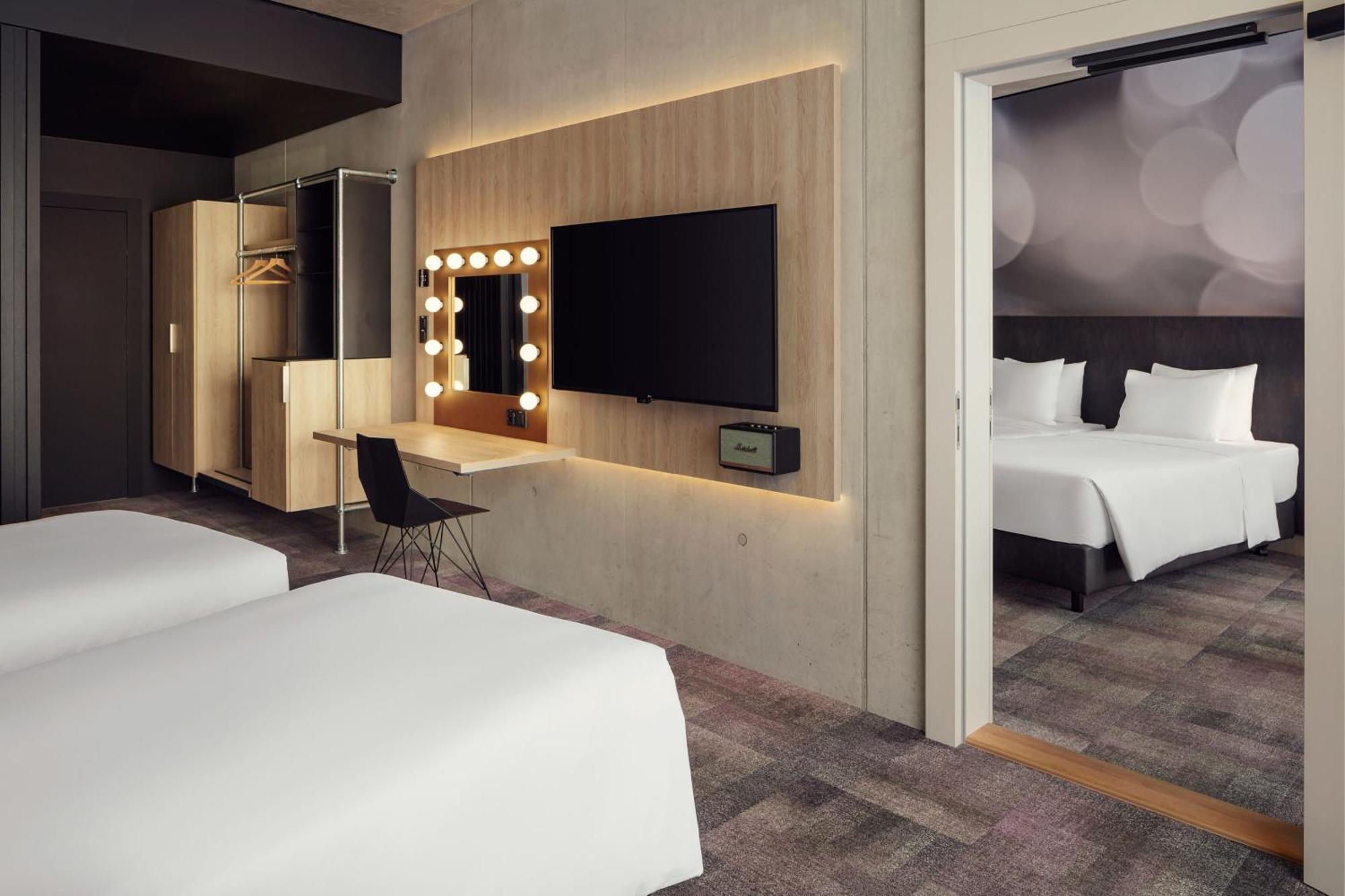 Stages Hotel Prague, A Tribute Portfolio Hotel 외부 사진