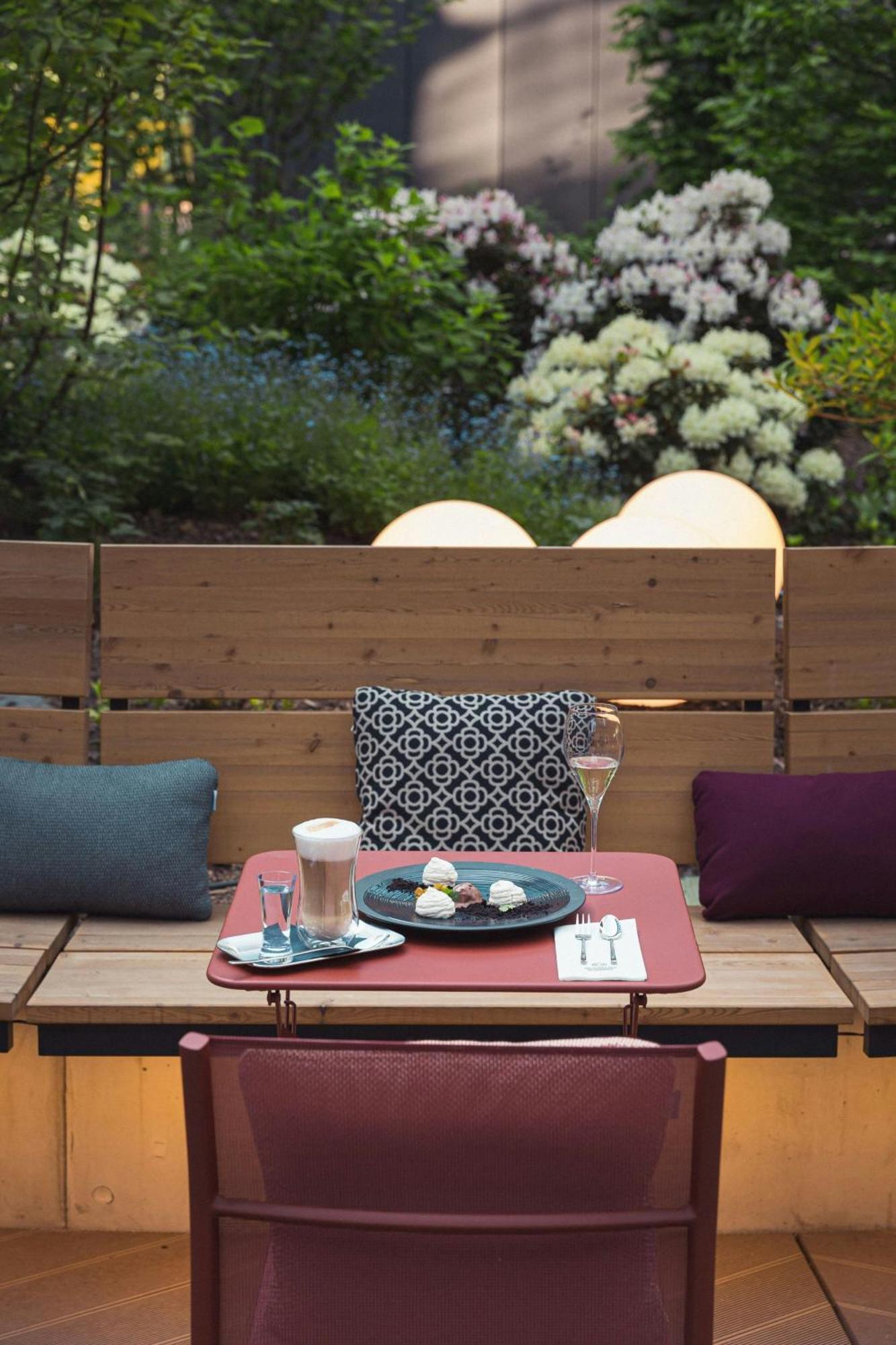 Stages Hotel Prague, A Tribute Portfolio Hotel 외부 사진